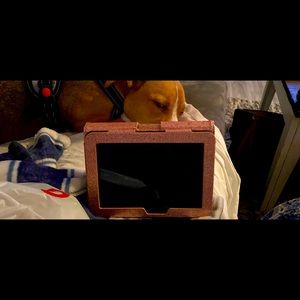 Amazon kindle Fire no cracks scratches or breaks